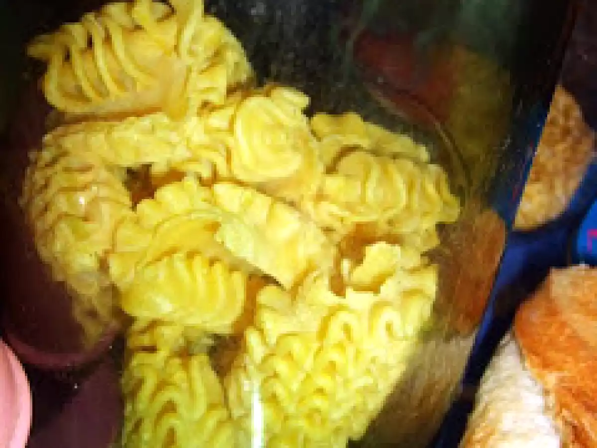 Des pâtes aux poivrons, mozzarella et jambon de pays. - photo 2