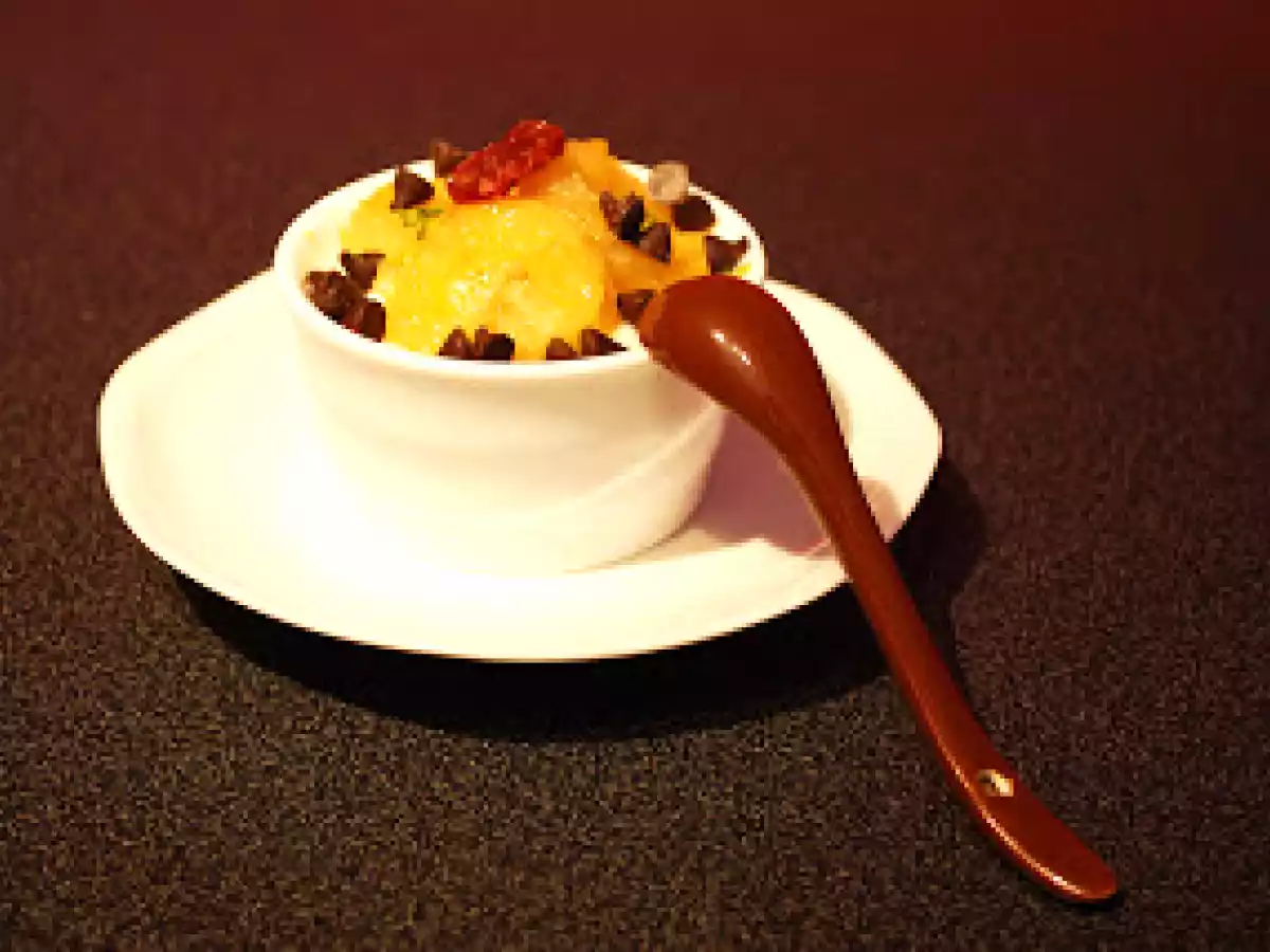 Des petites verrines sucrées banane, ananas, rhum, vanille