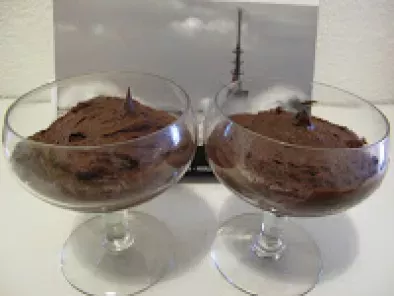 Dessert: Duo de Mousses: Chocolat Noir Corsé et Chocolat Blanc brisures de Speculoos - photo 3