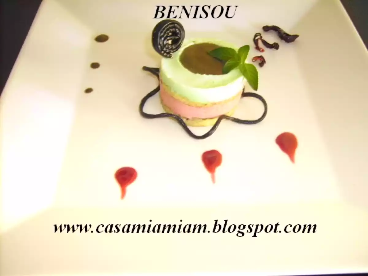 Dessert réglisse-fleur d'hibiscus-menthe