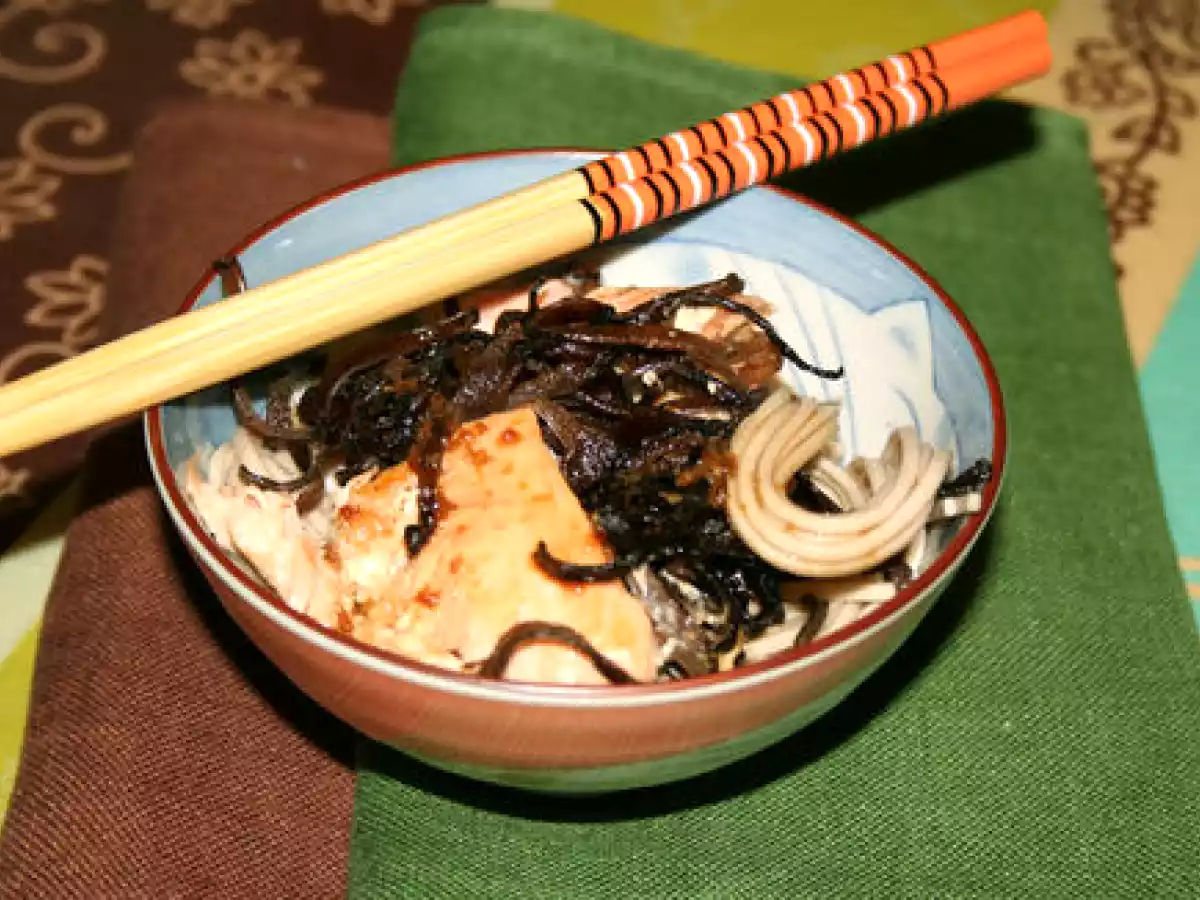 Détournement de recette : Nouilles au saumon et champignons noirs, 