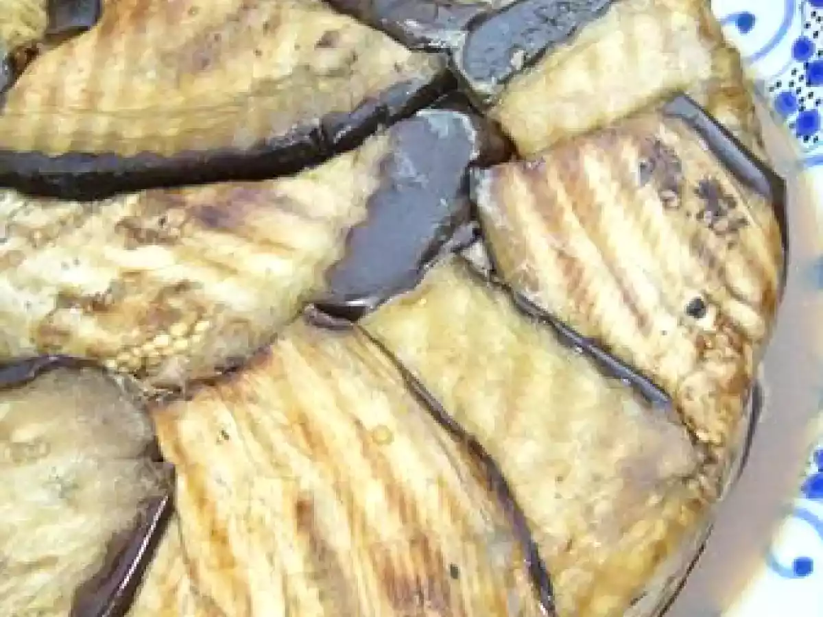 Dôme d'aubergines grillées à l'agneau