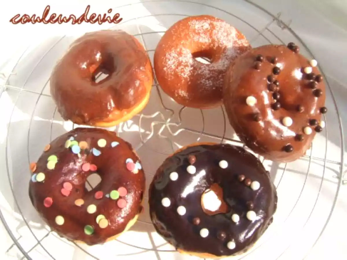 Donuts so delicious