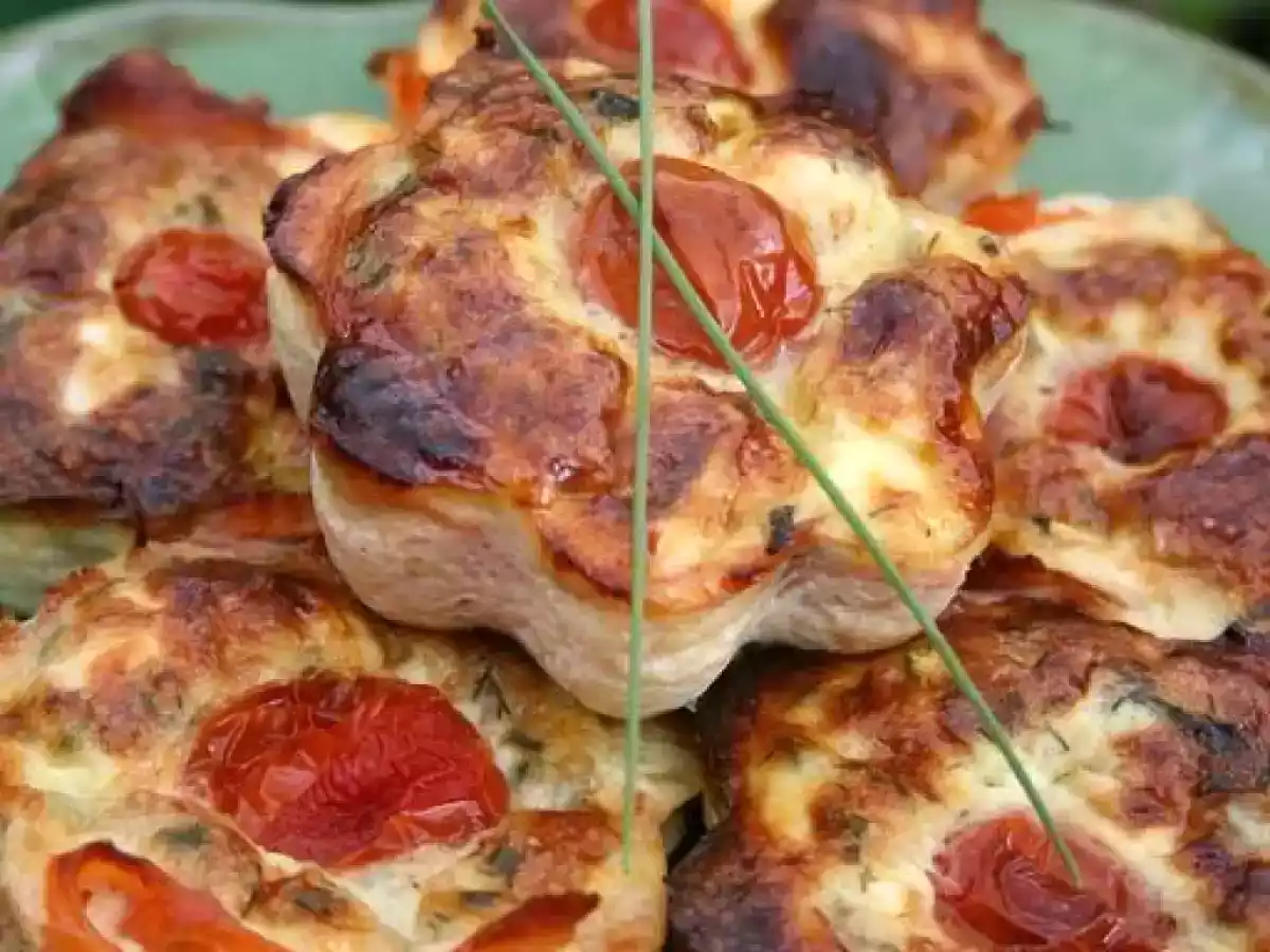 Dos de cabillaud et petits flans de saumon aux courgettes et au chèvre cendré - photo 5