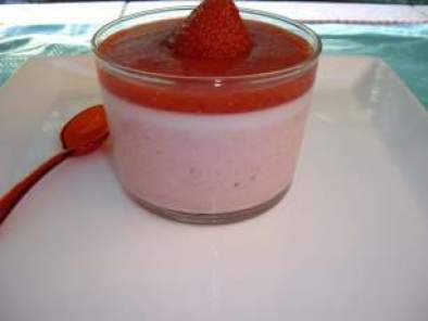 Douceur de panna cotta aux fraises et lait de coco - photo 2