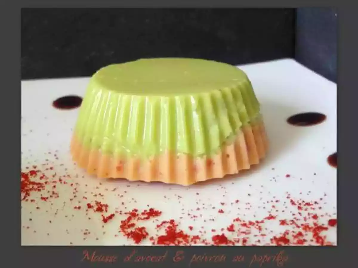 Duo de mousses d'avocat et de poivron aux épices