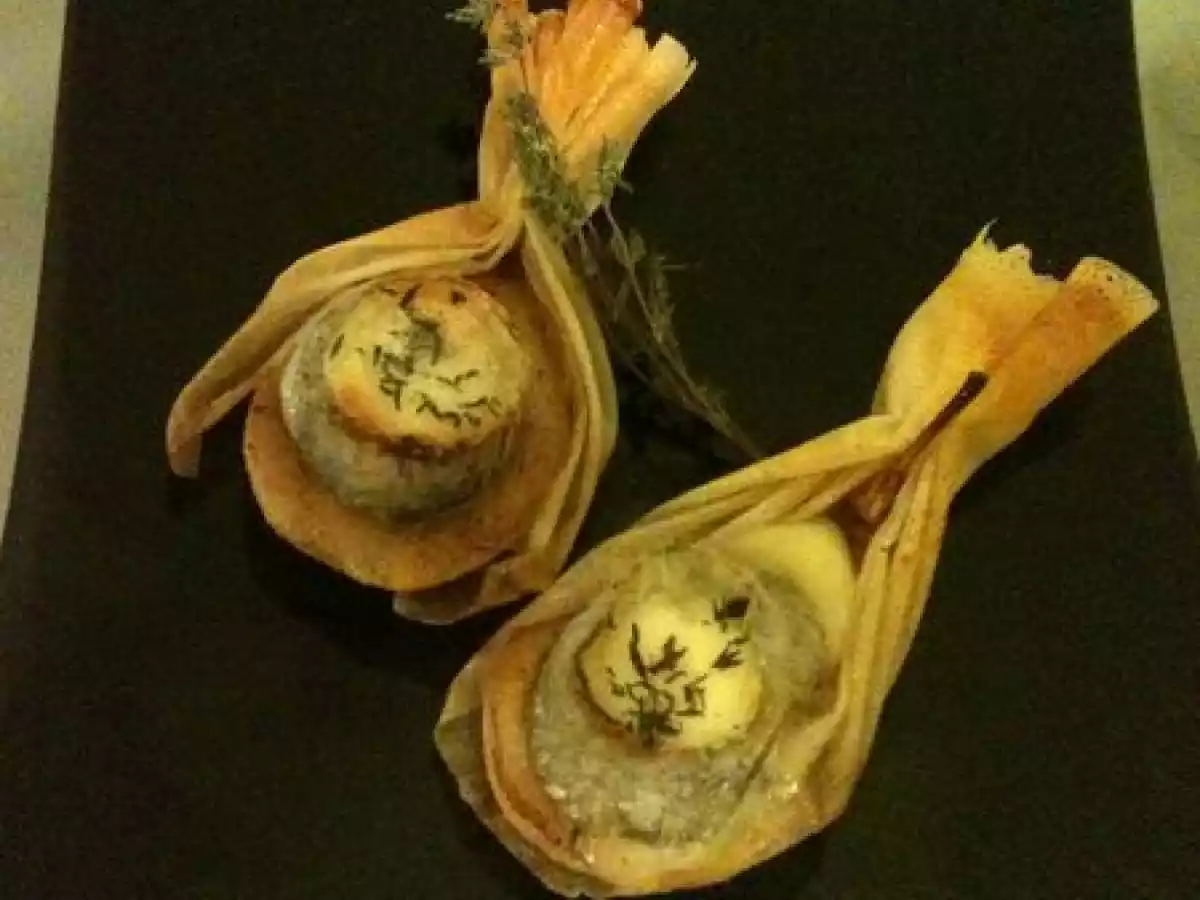 Duos de poire et chèvre embrickés