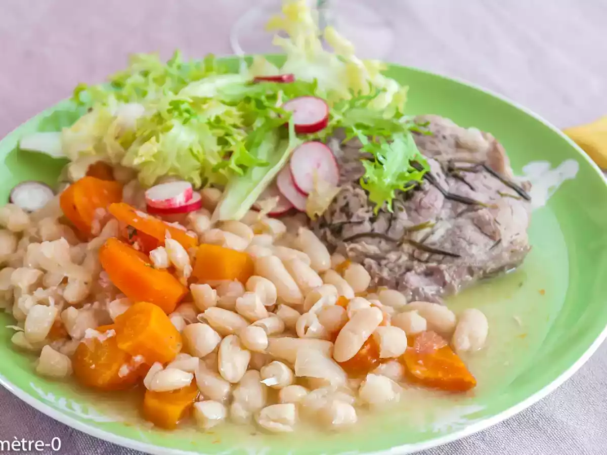 Echine de porc aux haricots blancs