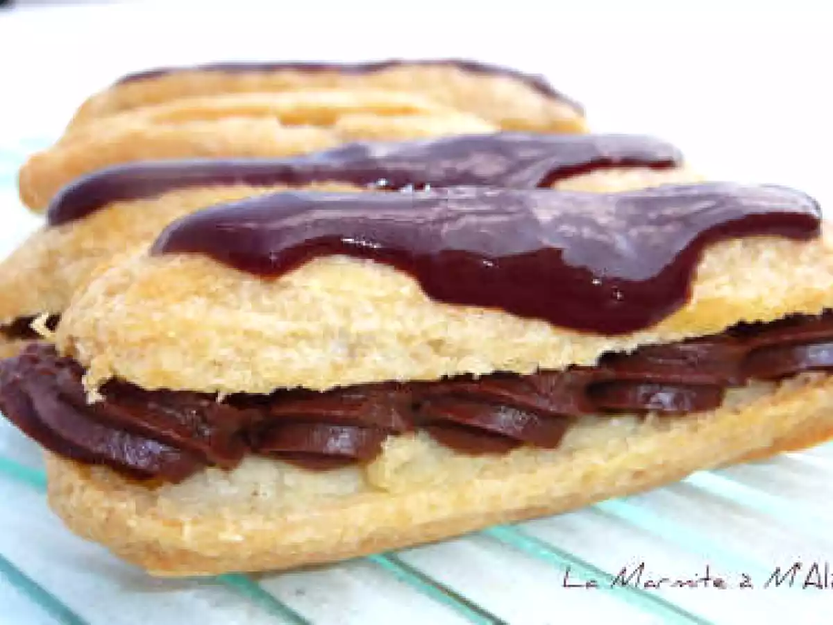 Eclairs au chocolat, glaçage chocoframboise