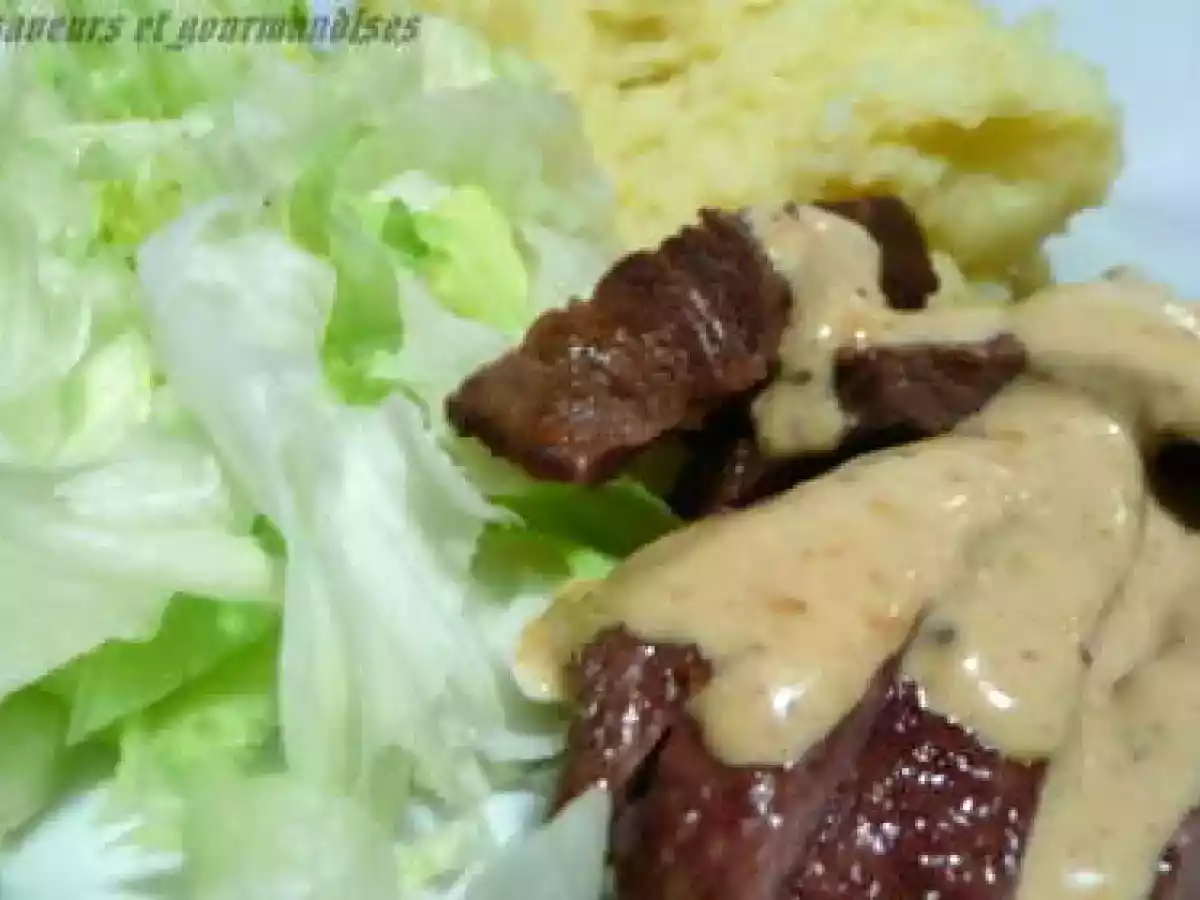 Écrasé de Charlottes au Romarin, Huile dOlive et Sauce Moutarde - photo 3