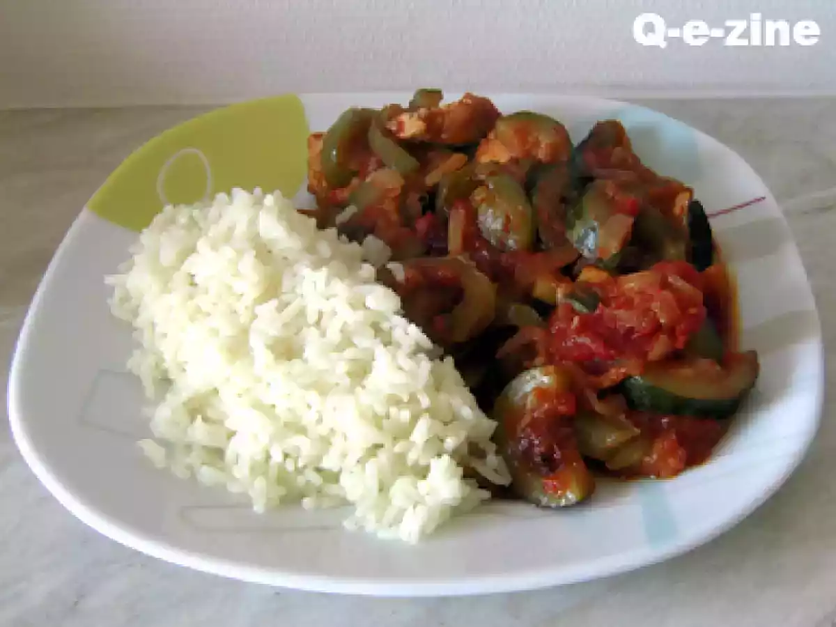 Émincé de dinde à la basquaise.