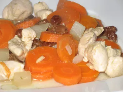 Emincé de poulet aux carottes et raisins
