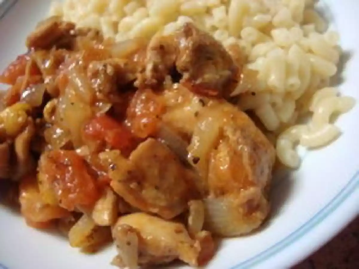 Emincé de poulet piquant au paprika