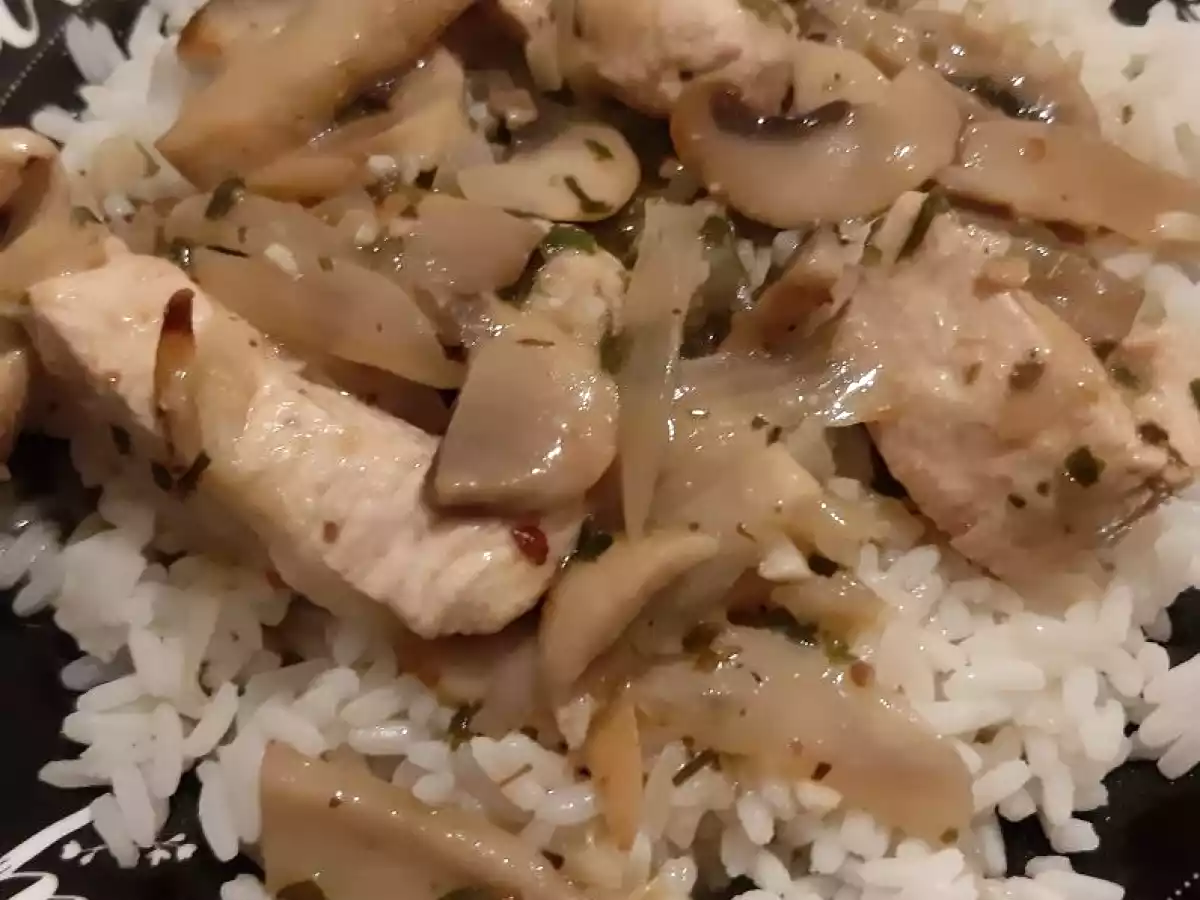 Émincée de Dinde au vin blanc