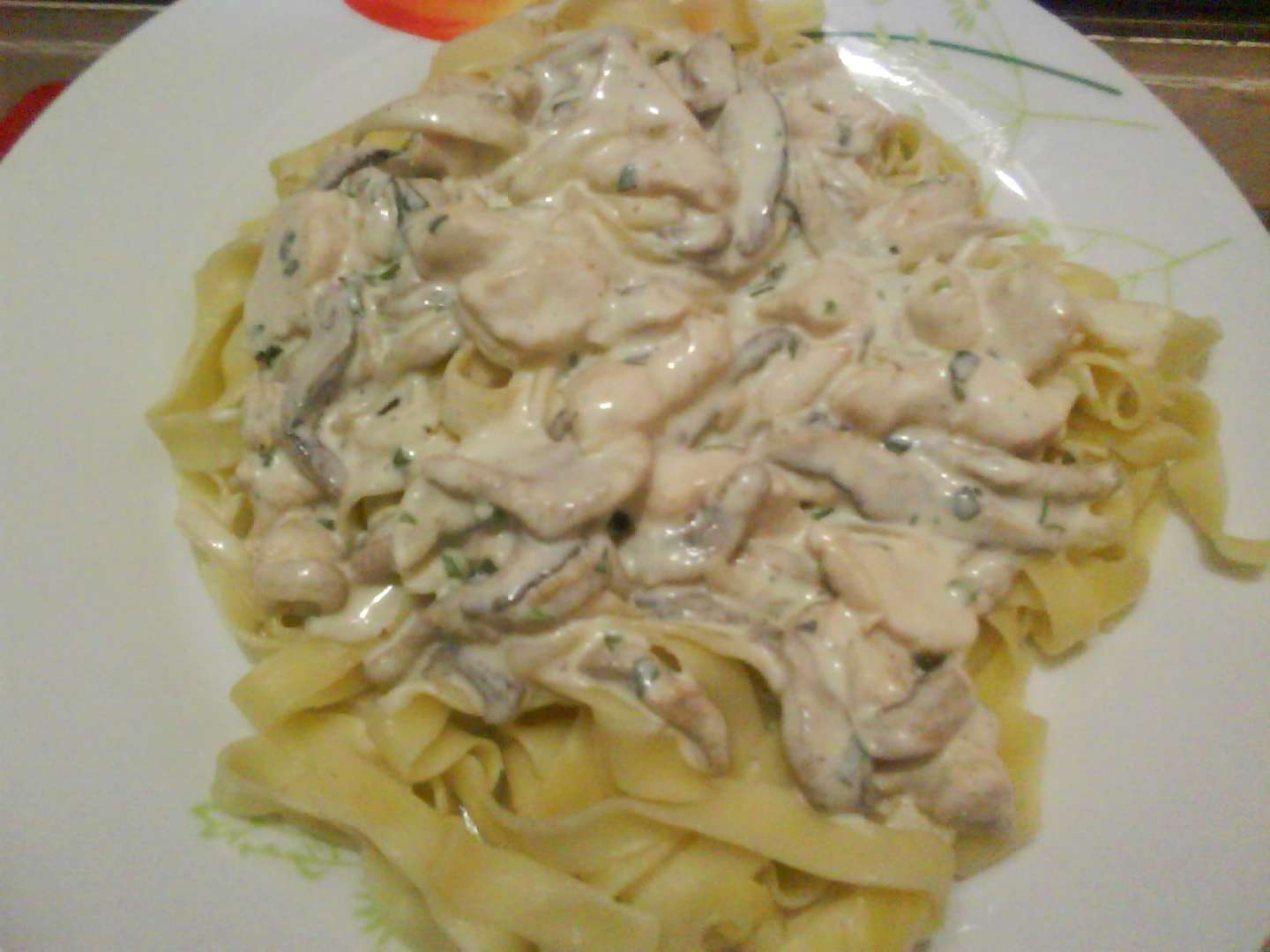 Recette de poulet crème champignons sur tagliatelles