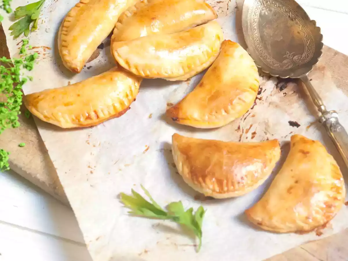 Empanadillas thon et tomates
