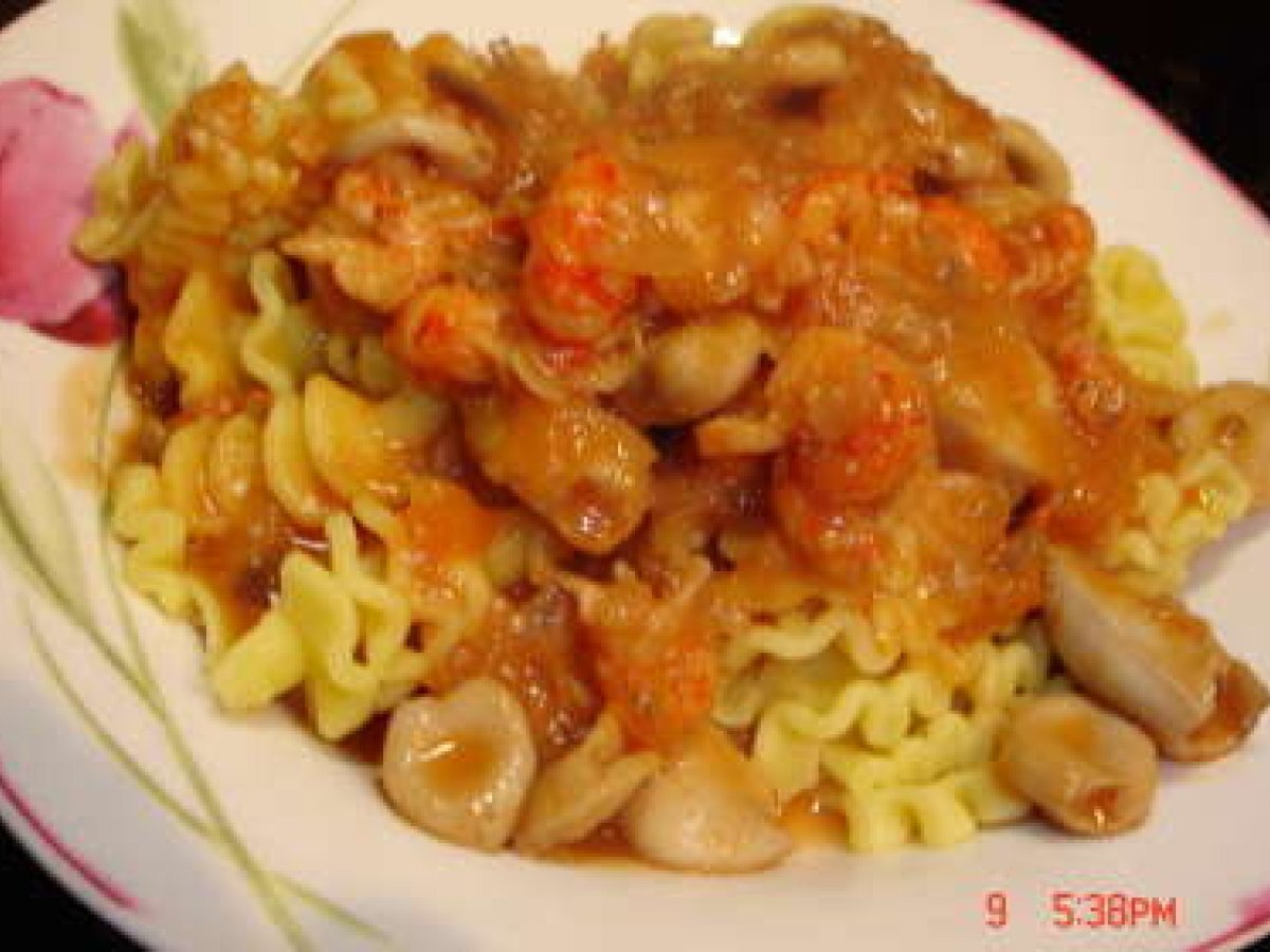 et ses écrevisses à l'armoricaine Recette Ptitchef