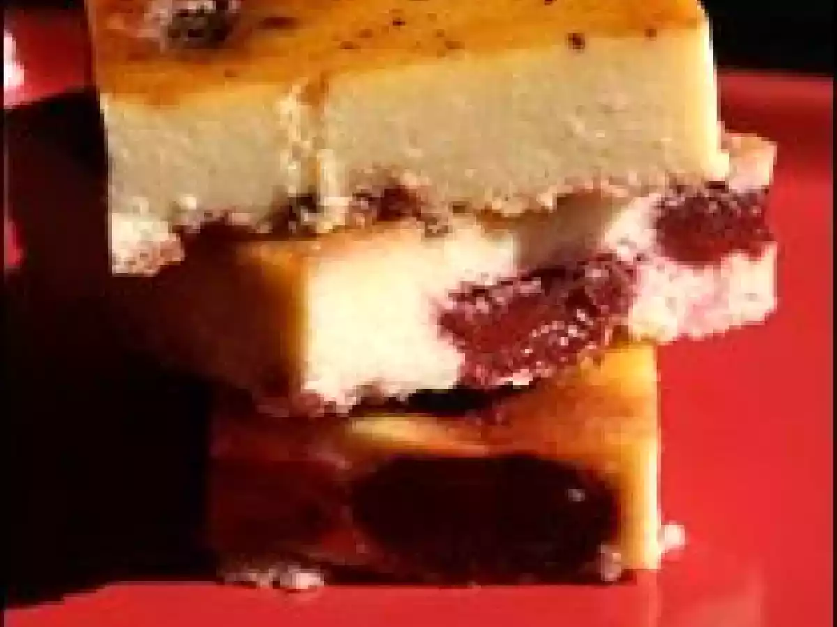 Entre le clafouti et le flan, le Mirliton aux Fraises et à l'Amaretto