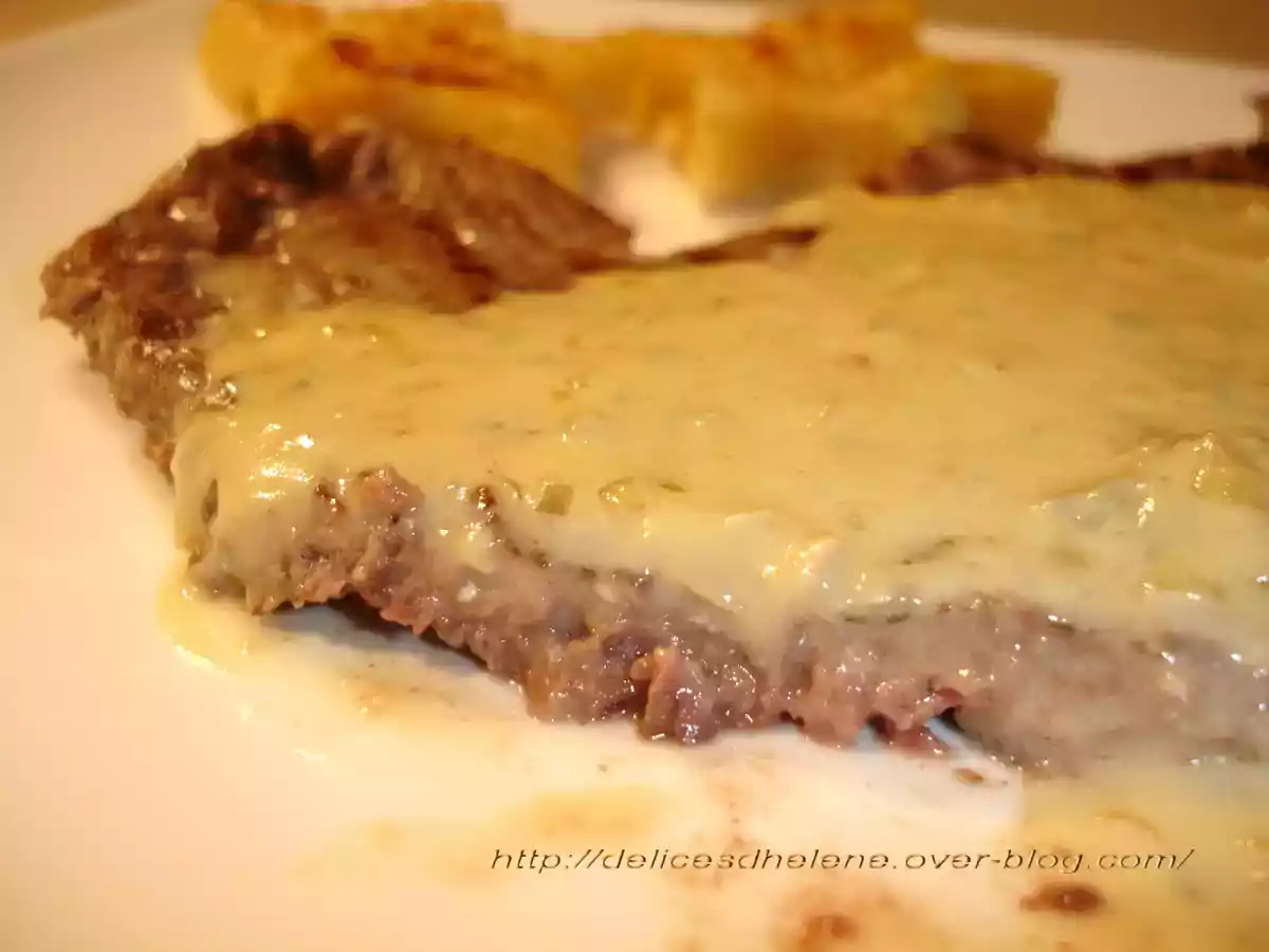 ENTRECOTE SAUCE FOURME D'AMBERT ET VIN BLANC - photo 2