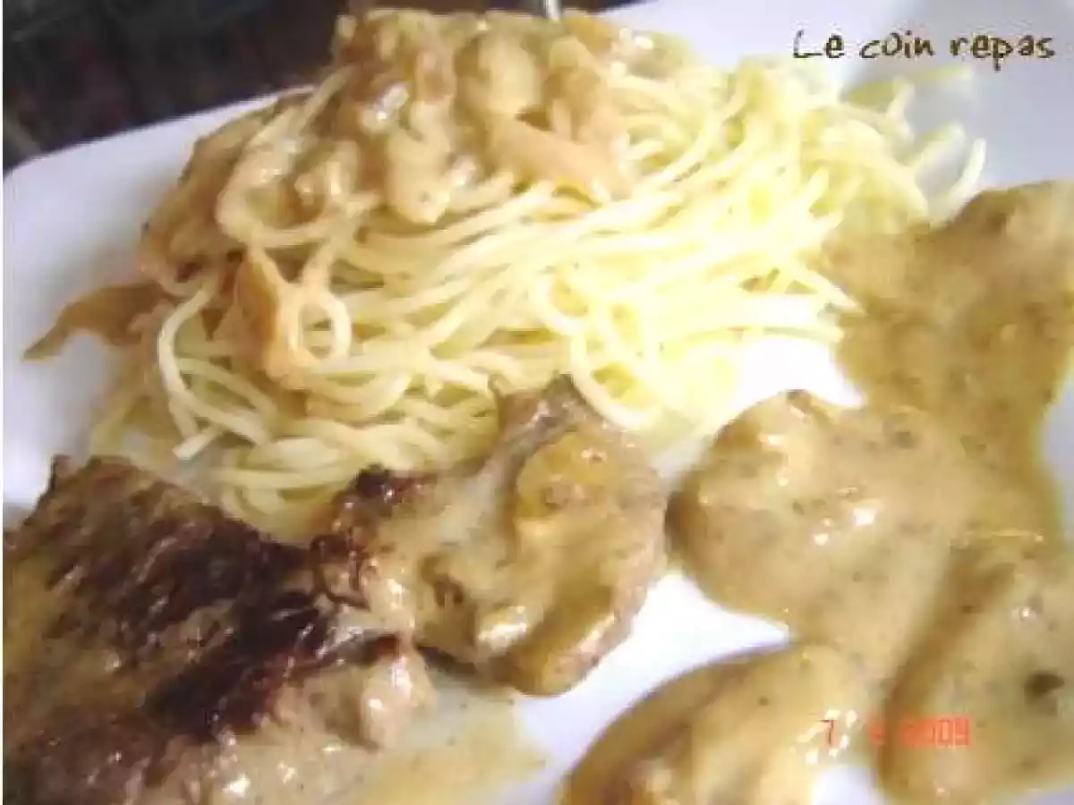 Entrecôtes à la sauce au poivre de Madagascar