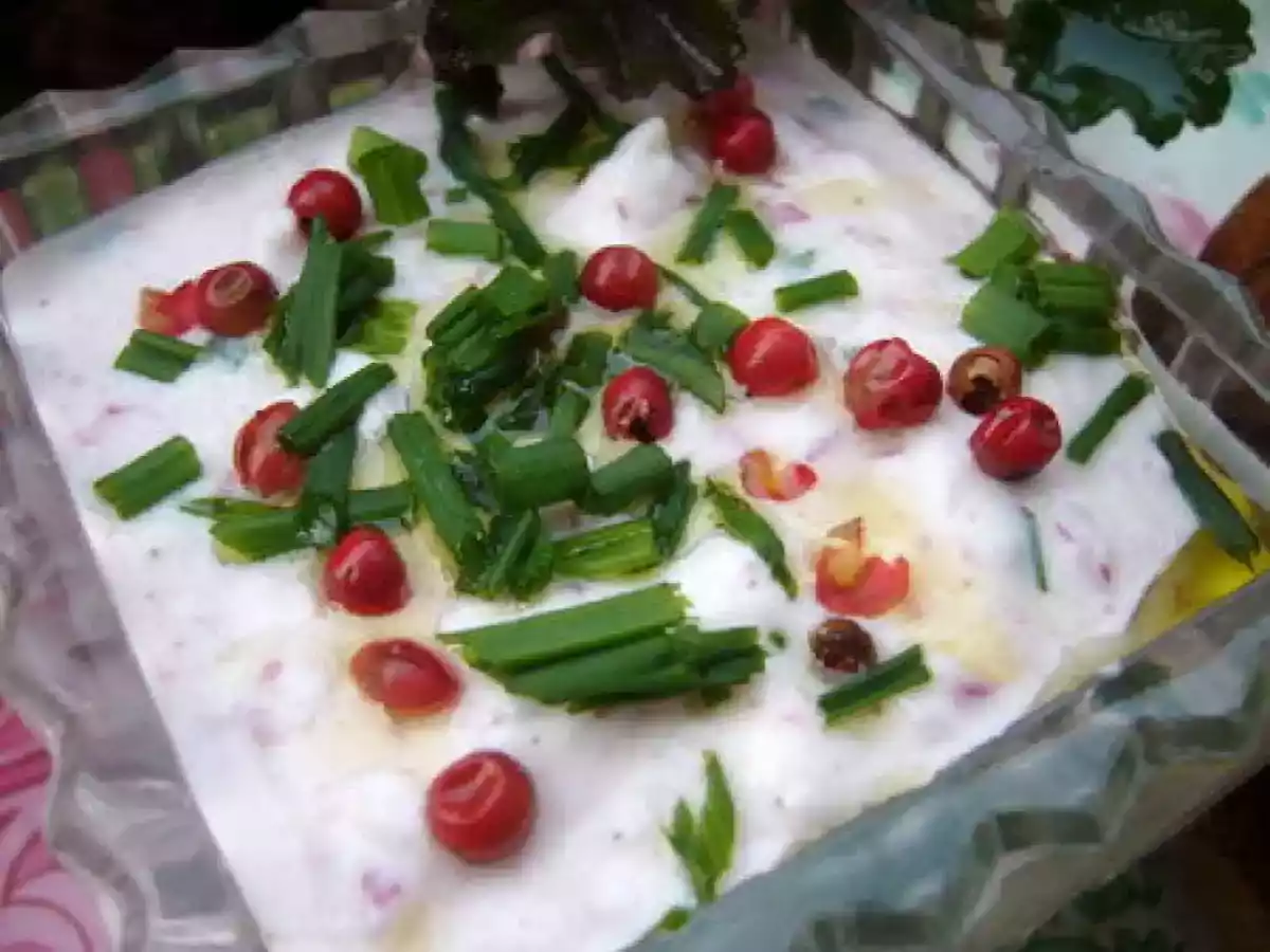 Entrée ou dip « light » : crème de radis roses