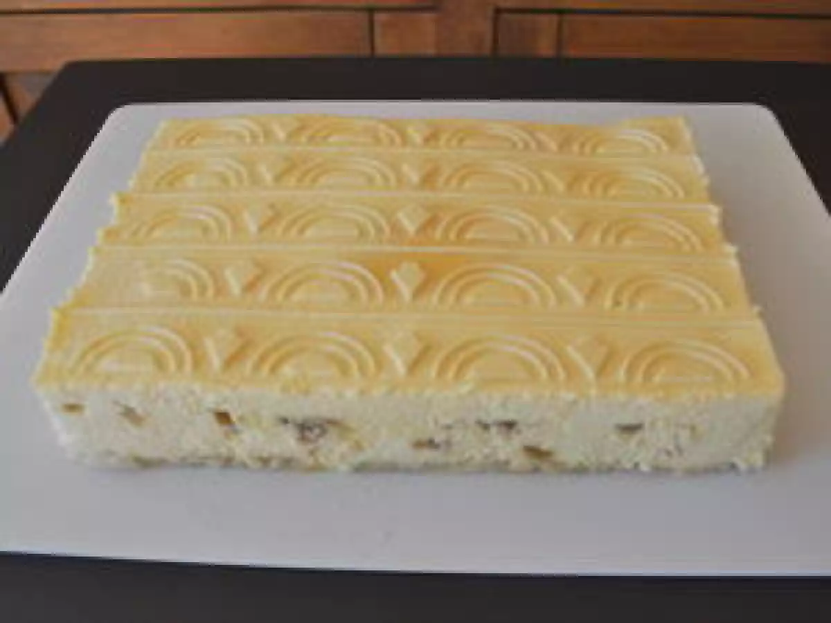 Entremet mousse de miel et poires caramélisées