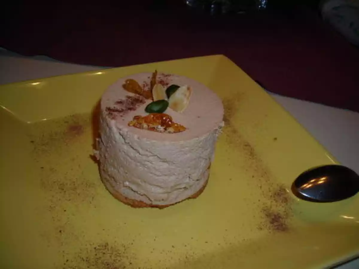 Entremet praliné craquant coeur à la pistache - photo 2