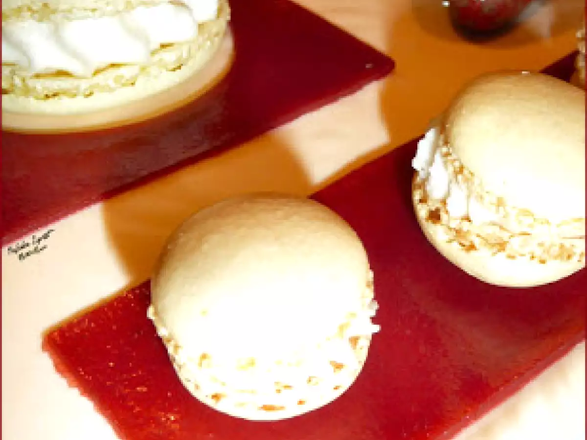 Entremet Printanier, Fraise et Chocolat Blanc ...