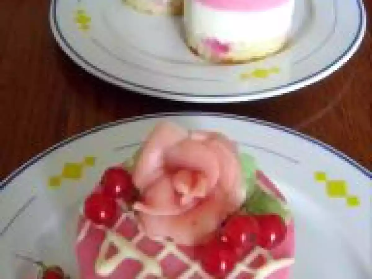 Entremets acidulés, Groseilles et chocolat blanc - photo 2