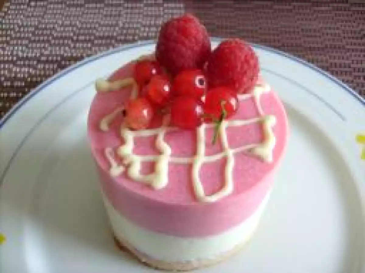 Entremets acidulés, Groseilles et chocolat blanc - photo 3