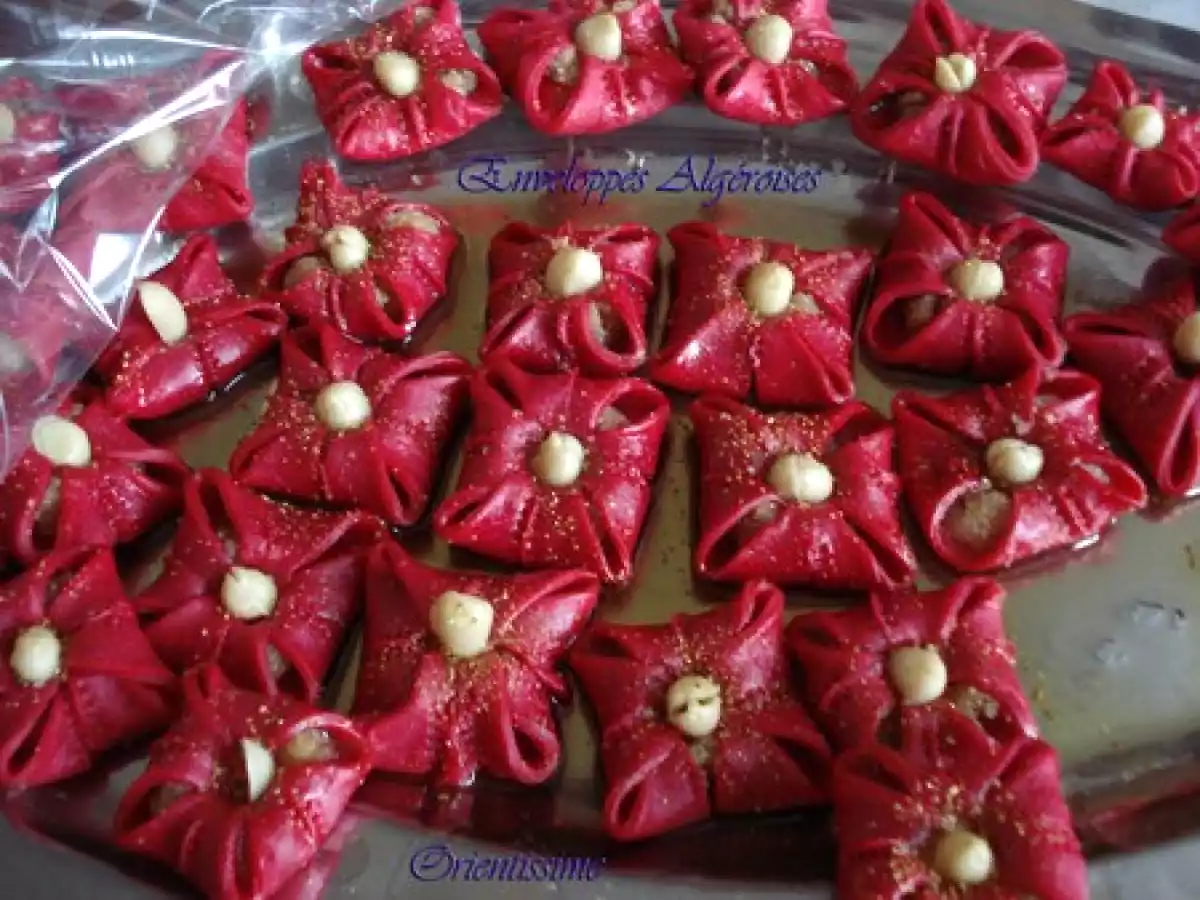 Enveloppes Algéroises