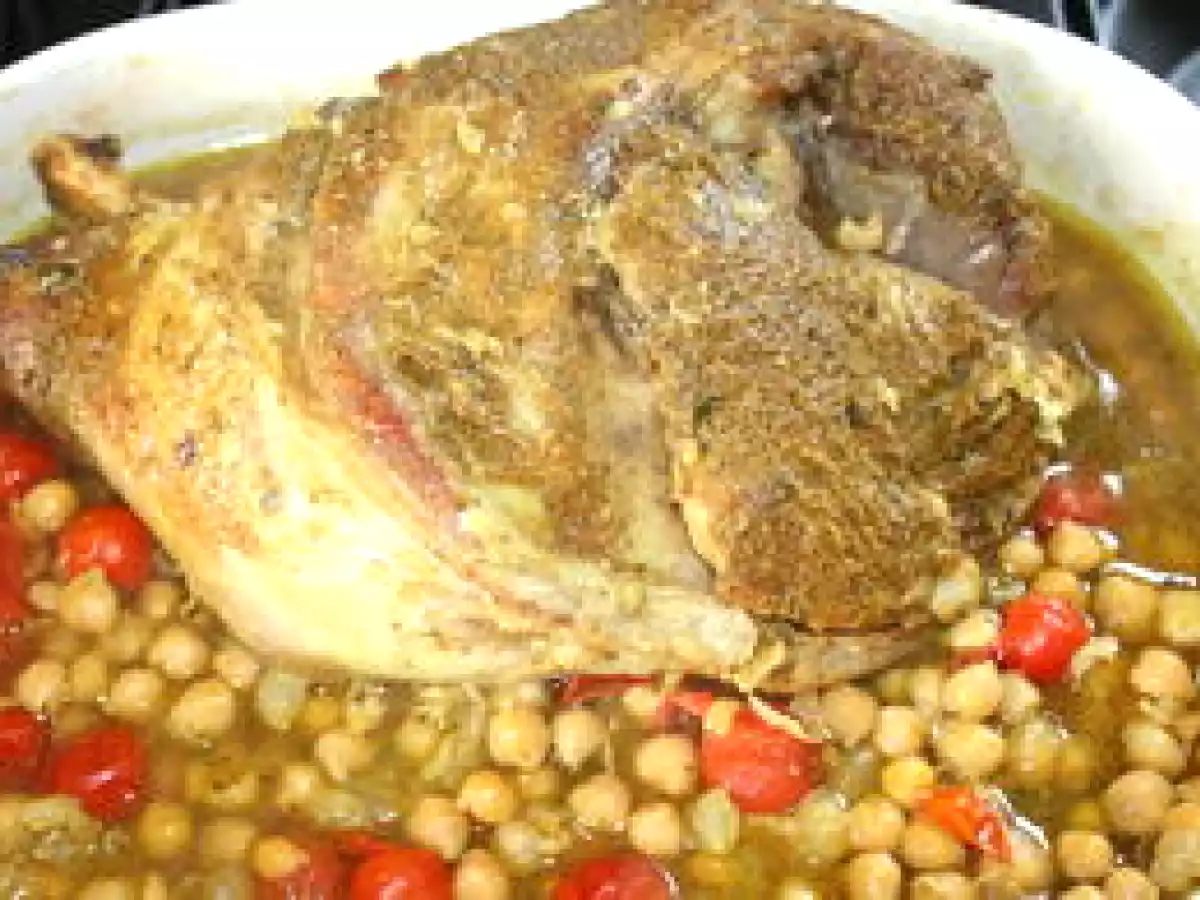 Epaule d'agneau aux épices de tajine et pois chiches