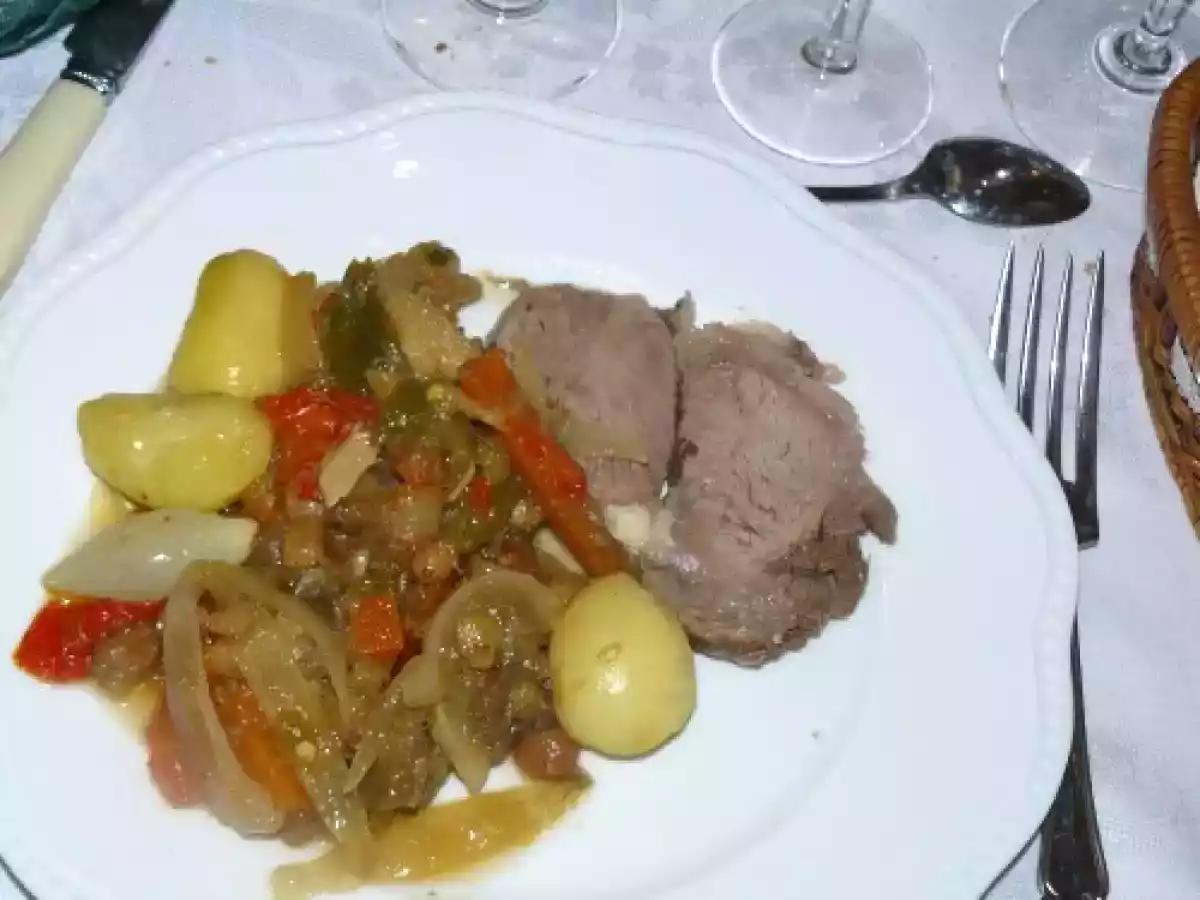 Épaule d'agneau aux légumes confits