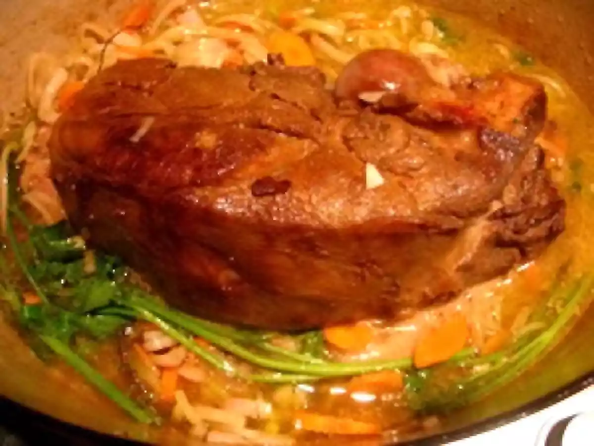 Épaule du sanglier de José, sauce aux fruits secs,  - photo 2