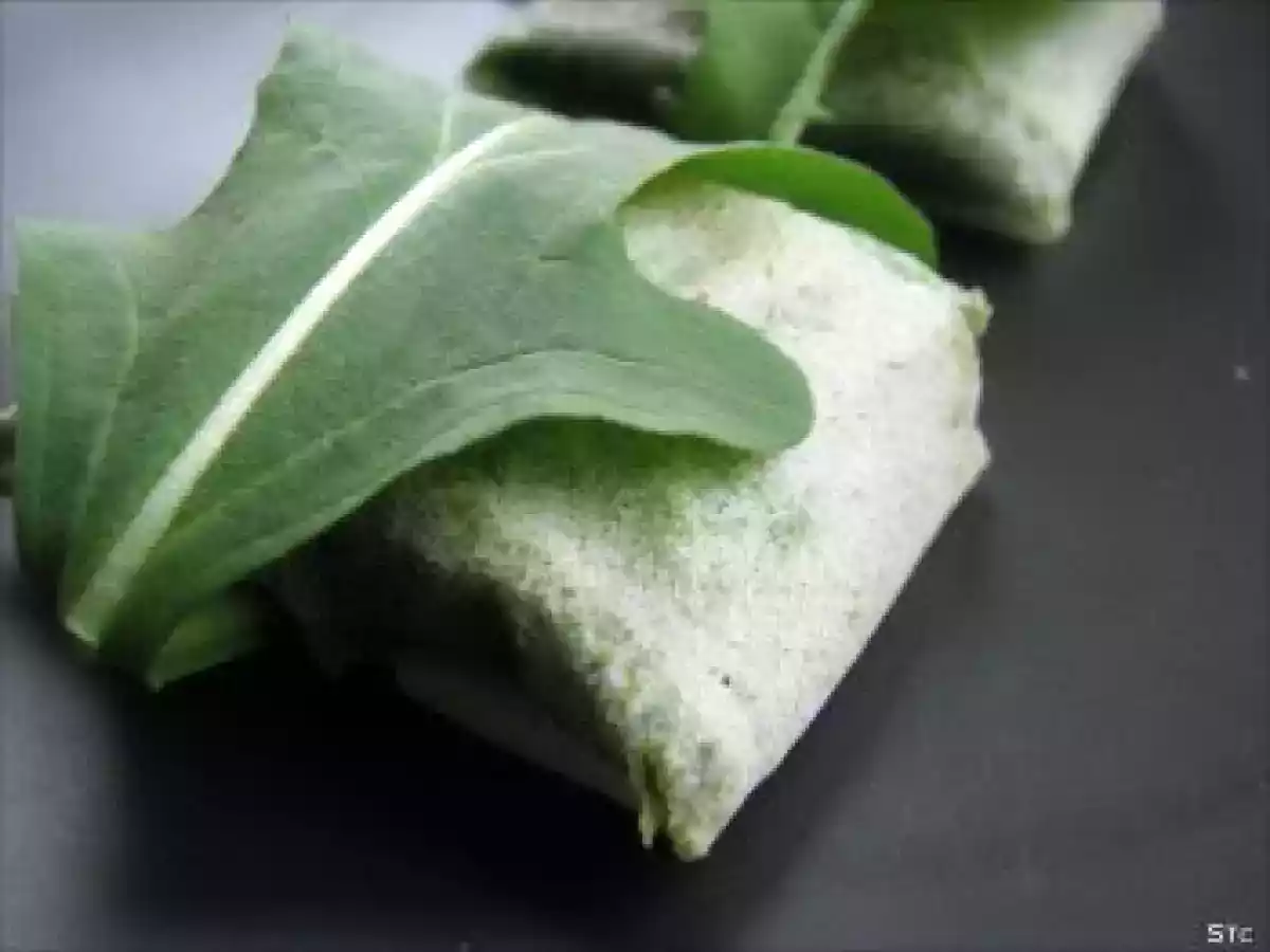 Epinards à la ricotta & tomates jaunes en feuille de brick