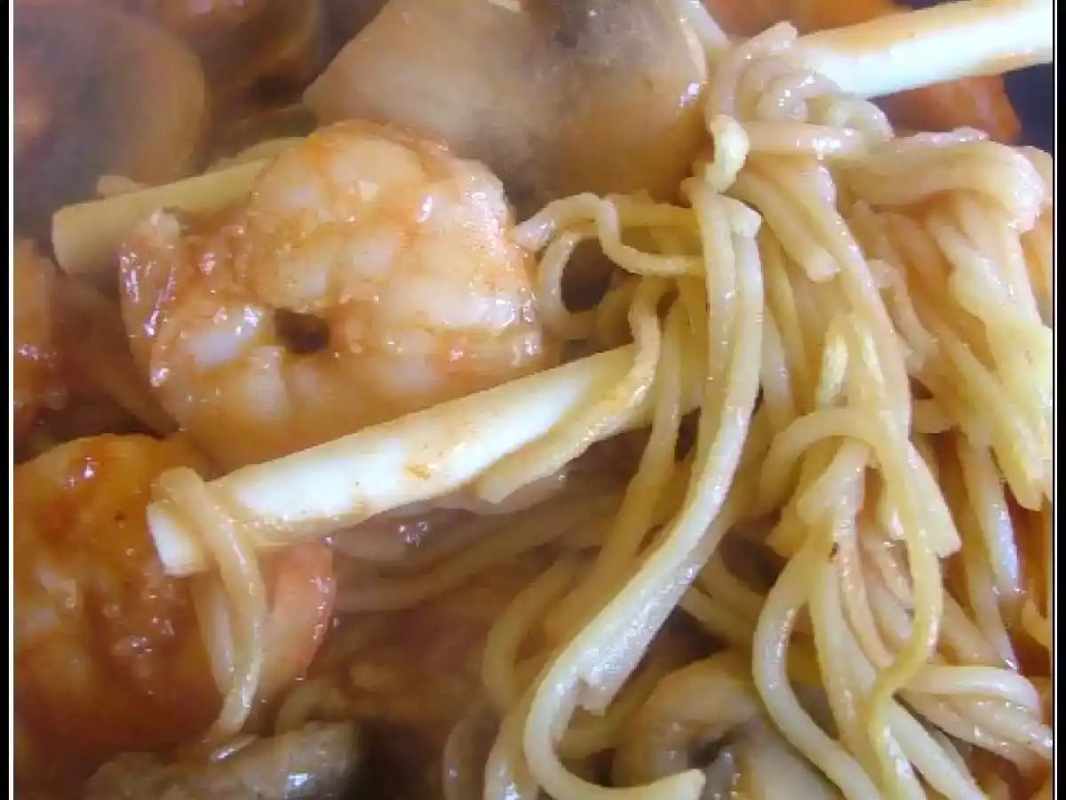 Escale à Hong Kong : Nouilles sautées aux crevettes & champignons