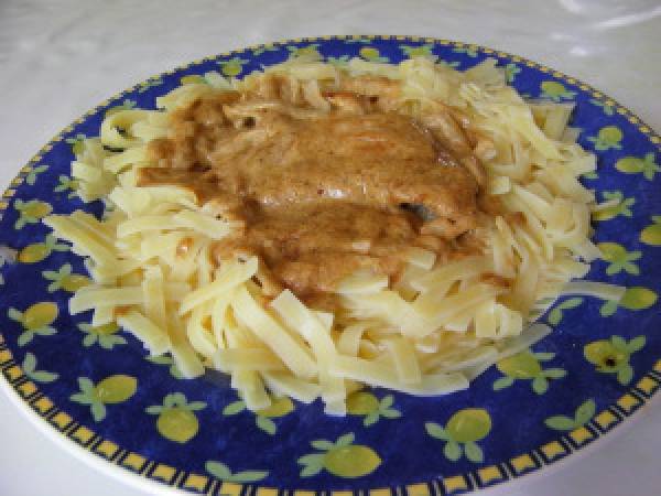 Escalope de dinde à la sauce au pommeau