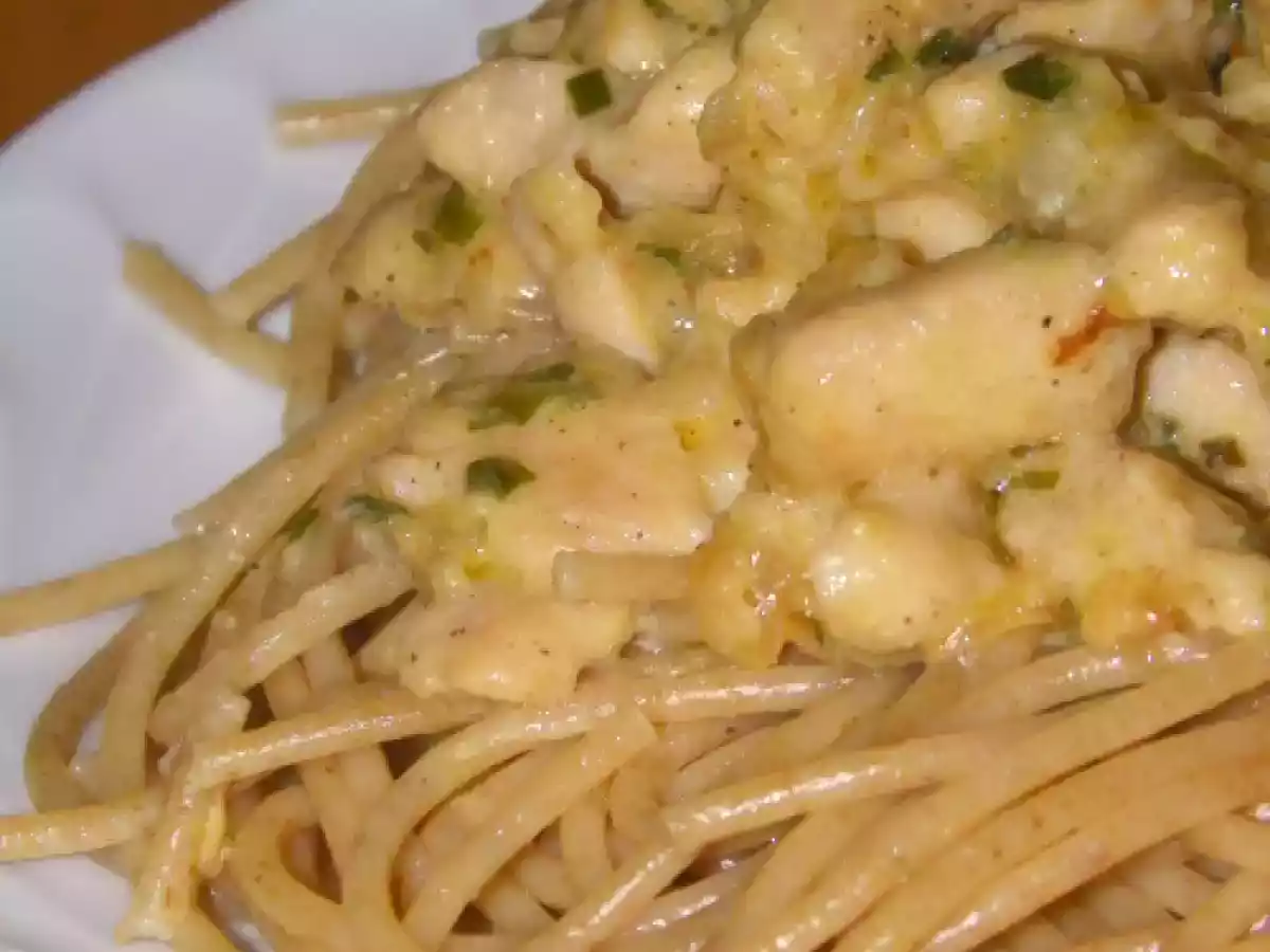 Escalopines de poulet à la crème d?échalotte et ciboulette