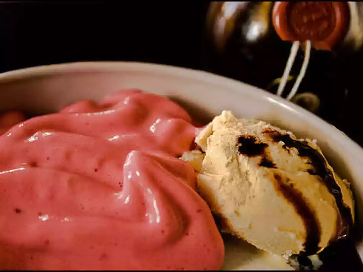 Espuma de framboise, vanille et balsamique