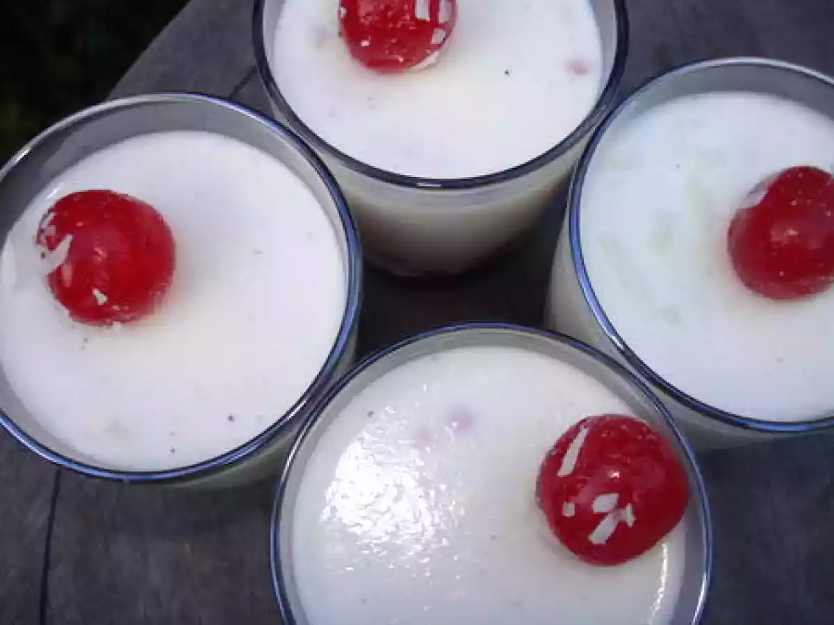 Façon blanc manger : verrine coco-cerises - photo 2