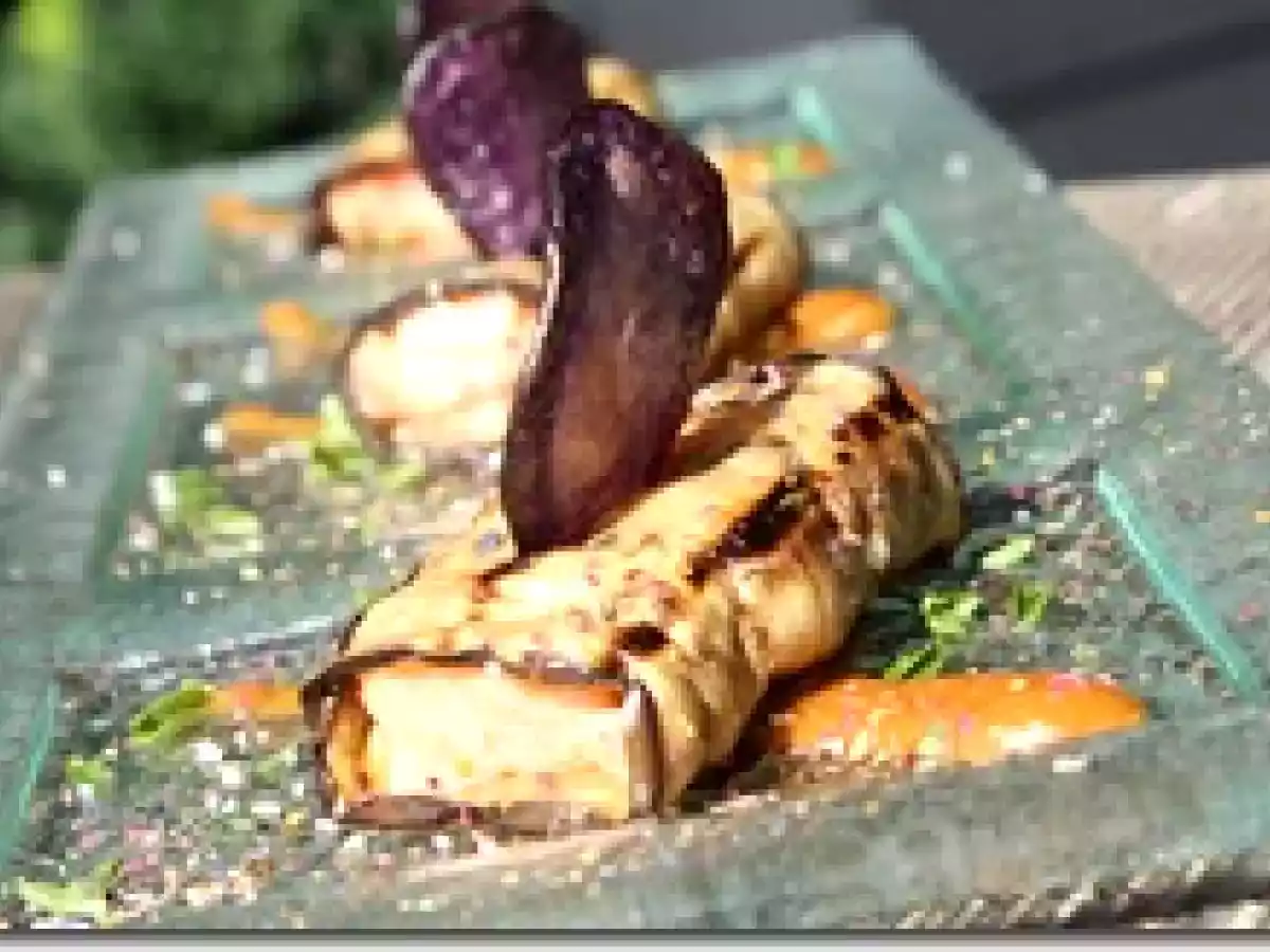 Farci d'Aubergine au Saumon et Coulis de Carotte Betterave - photo 2