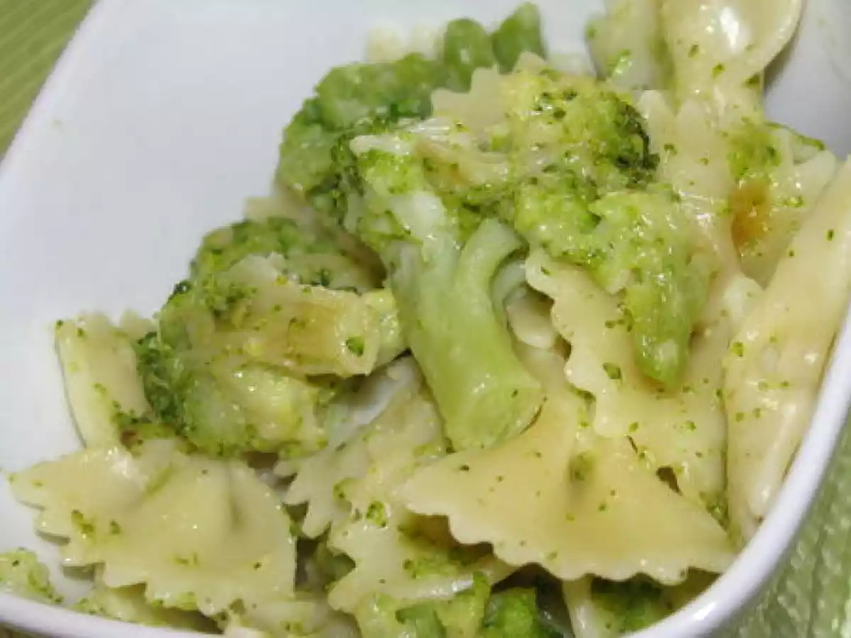 Farfalles aux brocolis