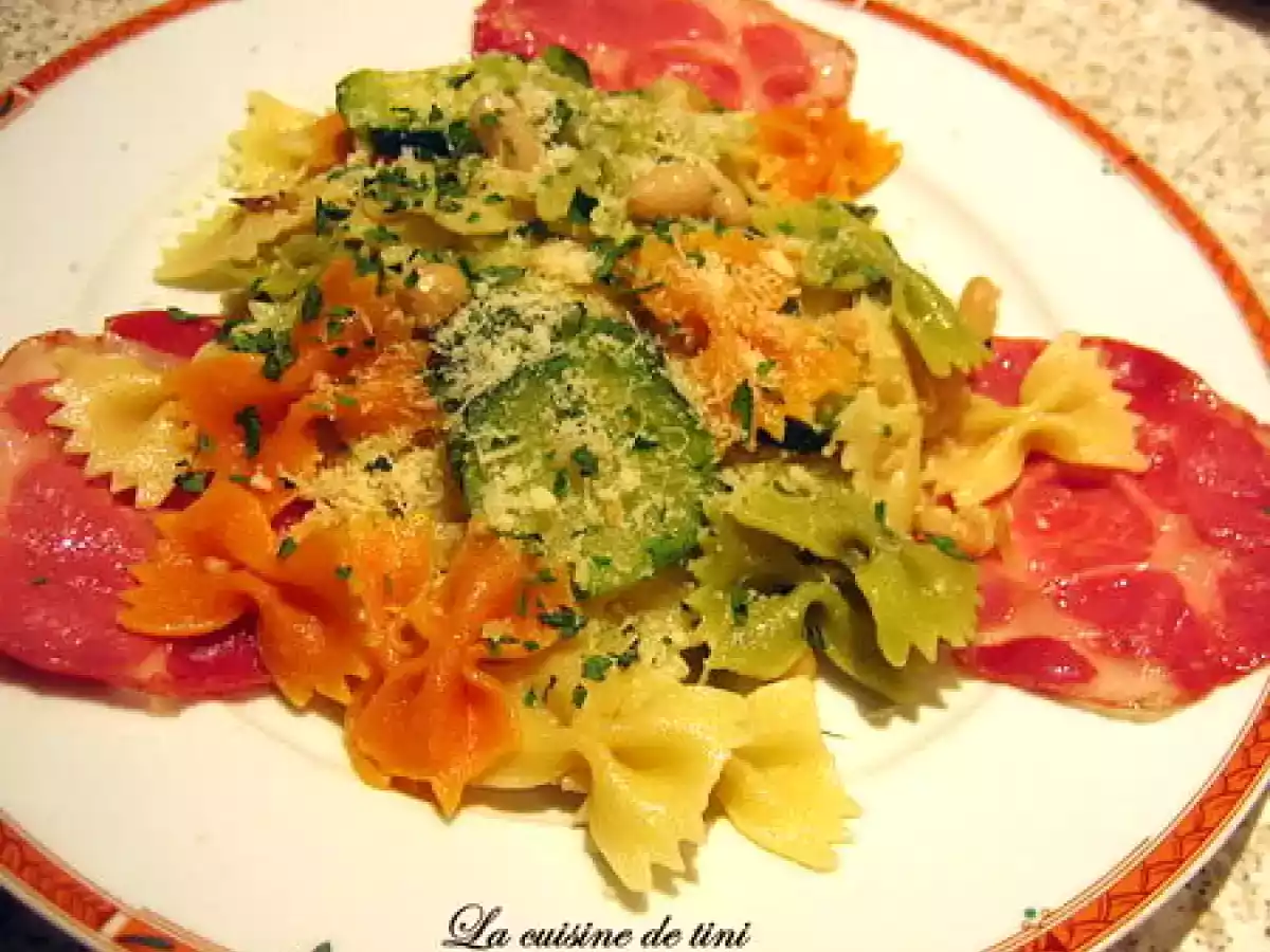 Farfalles aux trois couleurs