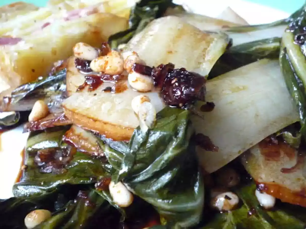 Feuilles de blette sautées - Sautierter Mangold