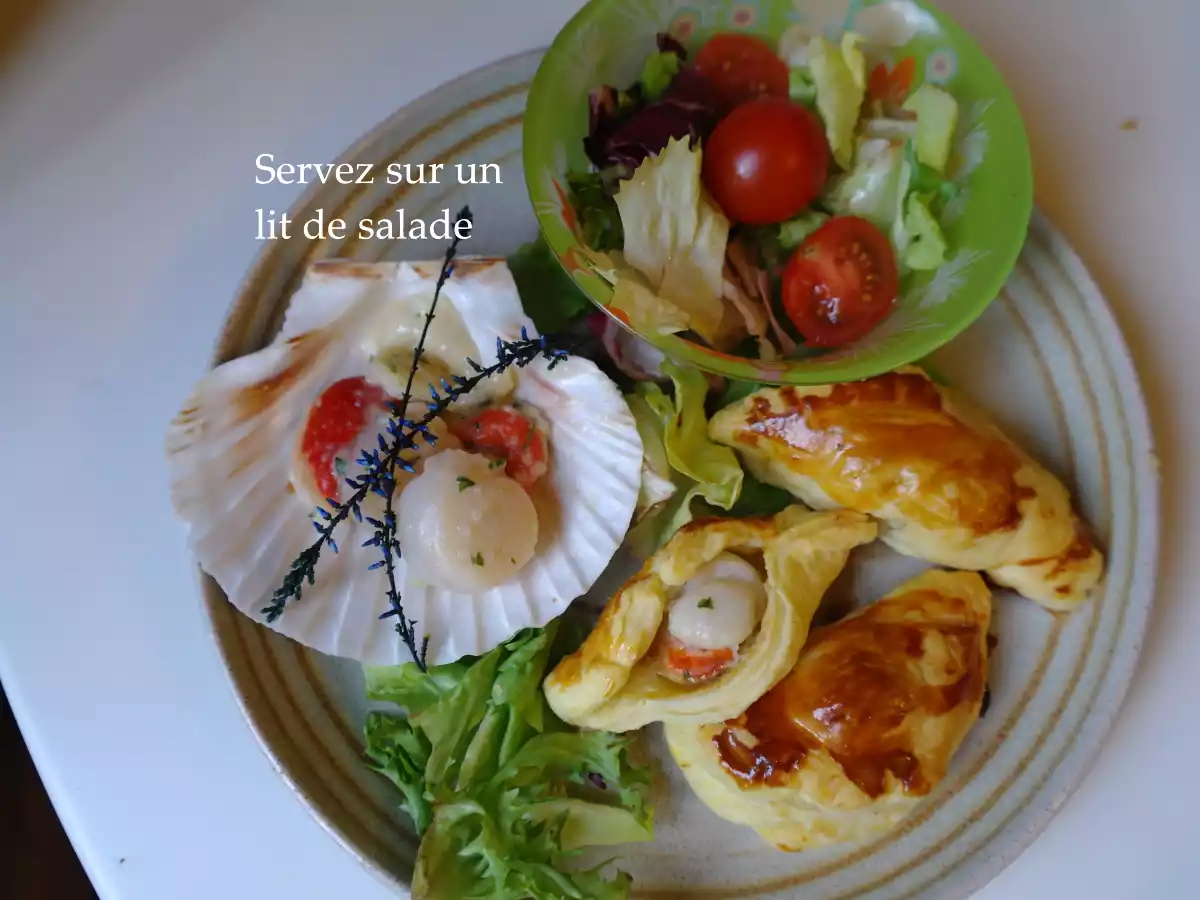 Feuilleté aux Saint Jacques sauce Bechamel