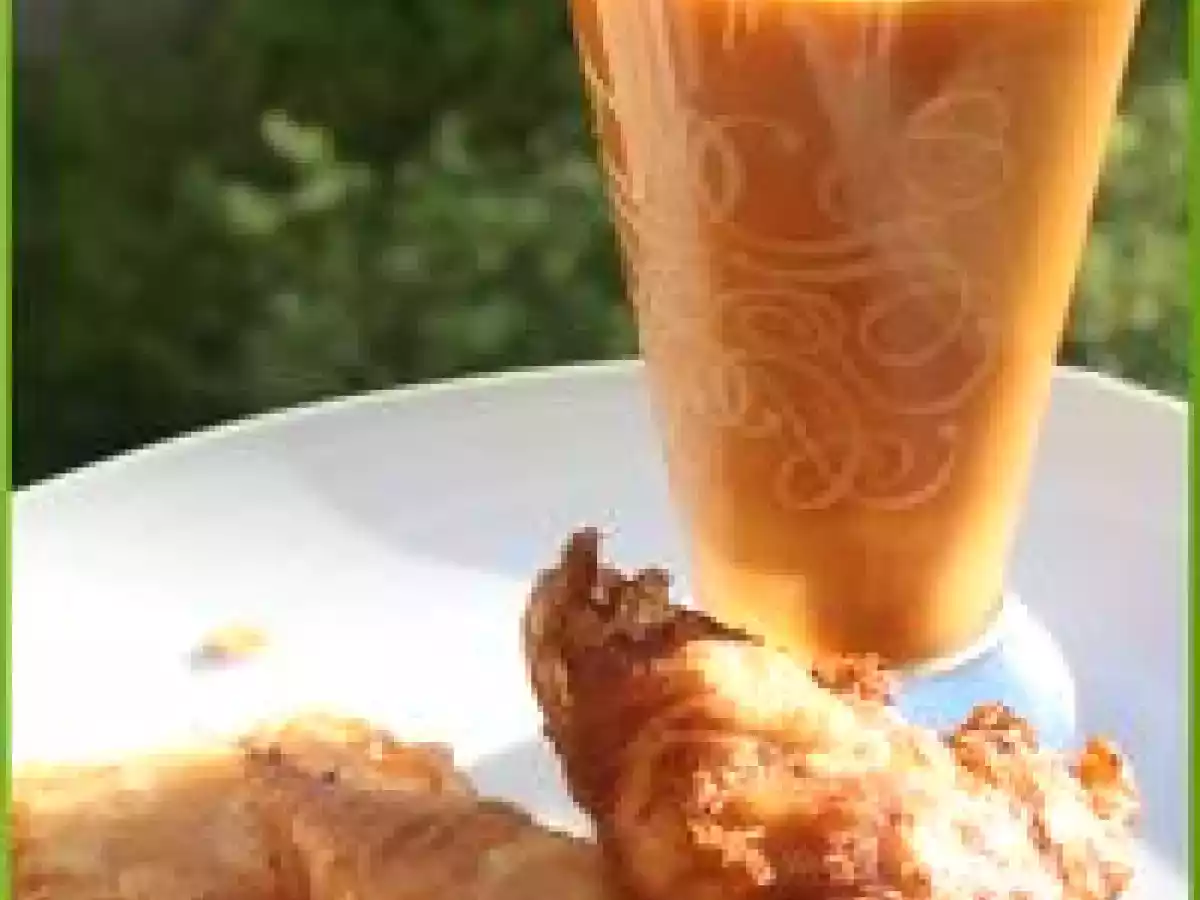 Feuilleté de crevettes à la crème de feta et de bisque de homard