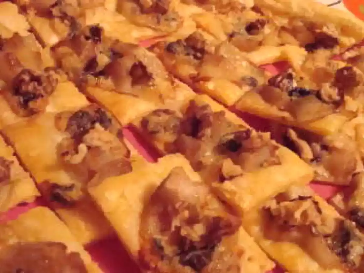 Feuilleté roquefort poire