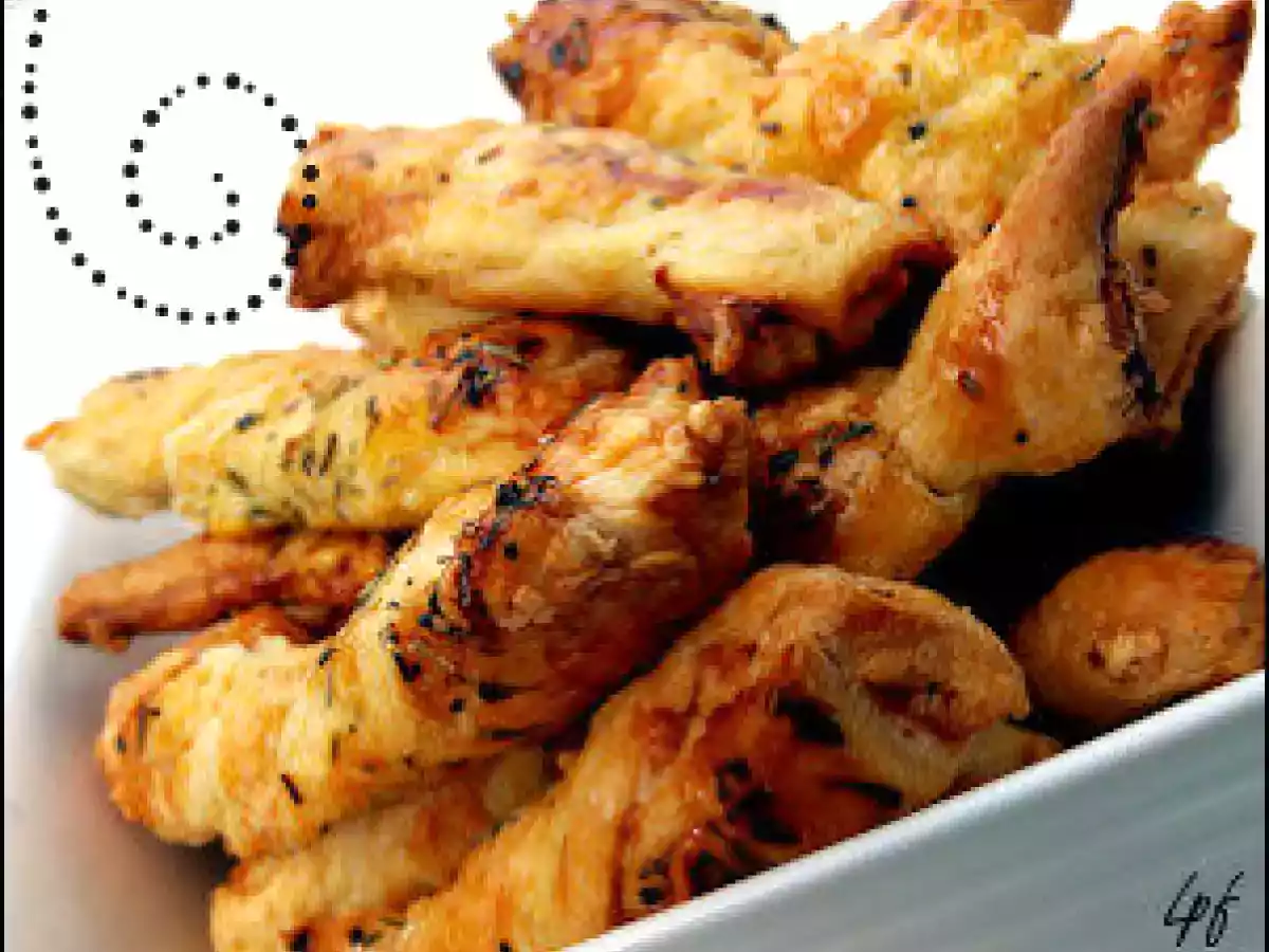 Feuilletés apéritifs gruyère / herbes de Provence