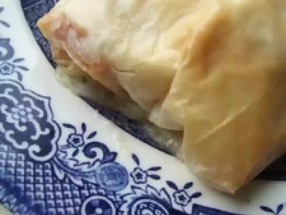Feuilletés de pâte filo à la tomate, au chèvre, thym et miel - photo 2