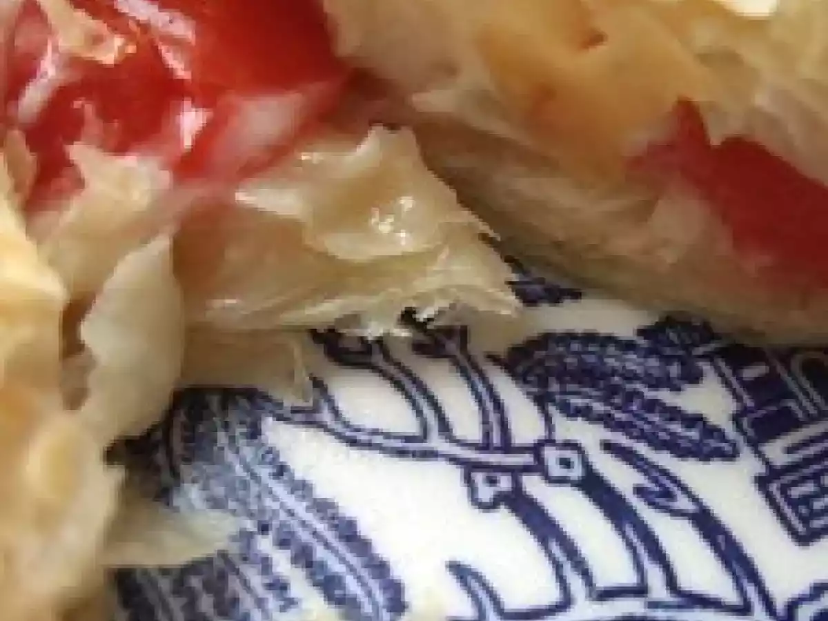 Feuilletés de pâte filo à la tomate, au chèvre, thym et miel - photo 4